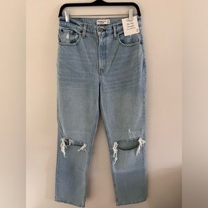 Abercrombie & Fitch The 90’s Straight Ultra High Rise